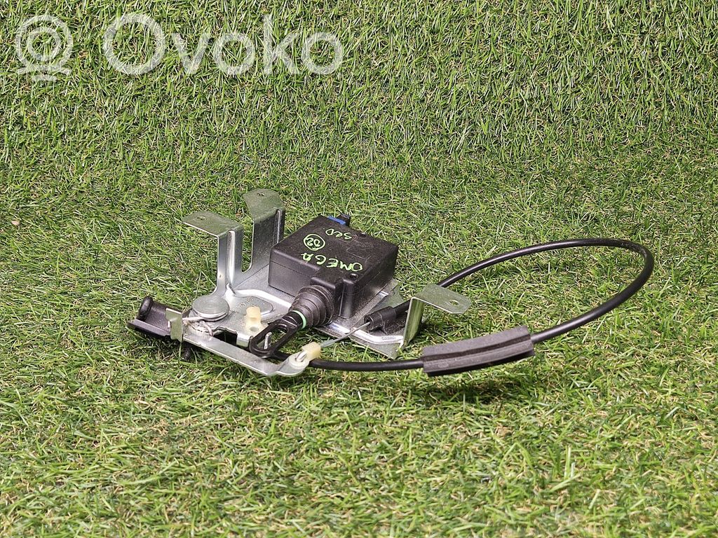 Opel Vectra B Tailgate/trunk/boot lock/catch/latch 