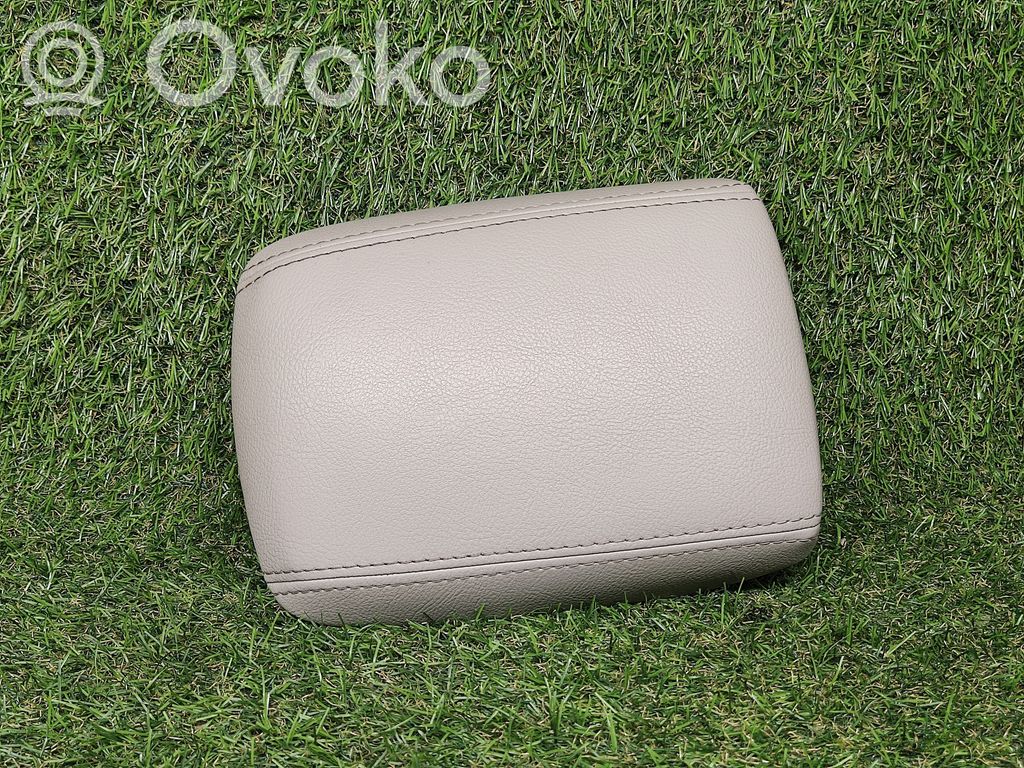 Armrest   6442027