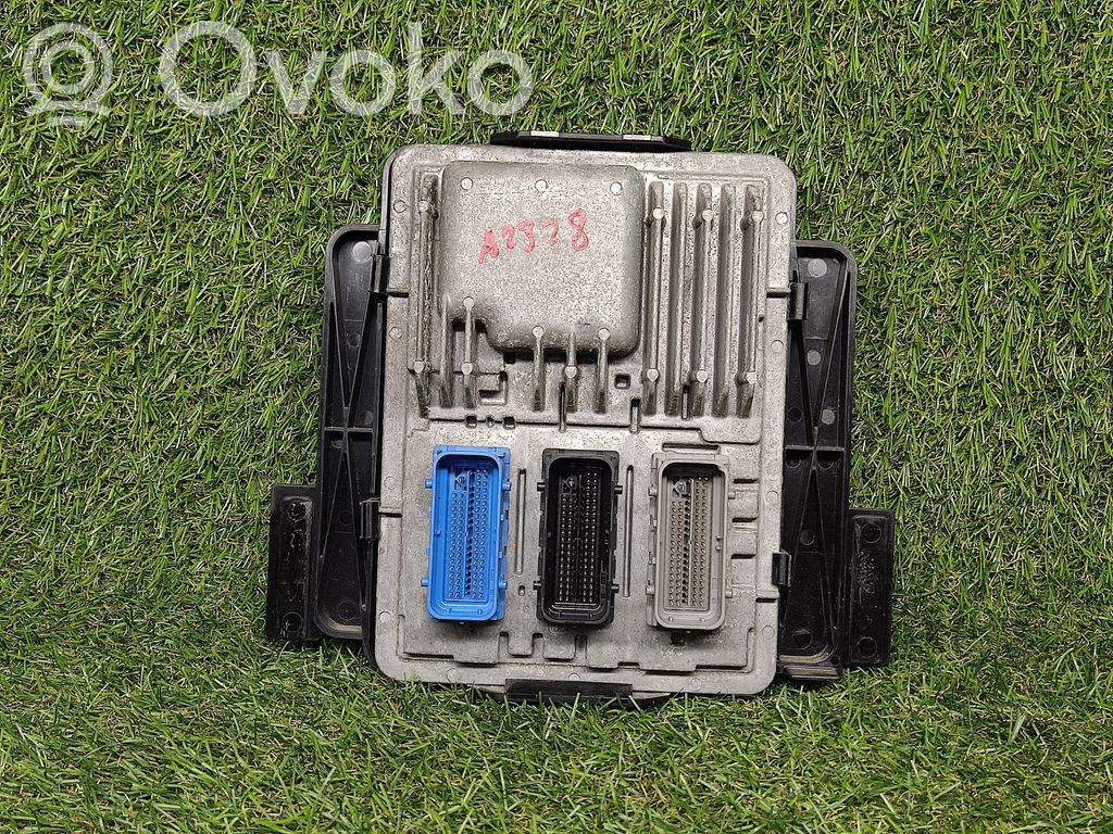 Buick Encore I Engine control unit/module ECU 