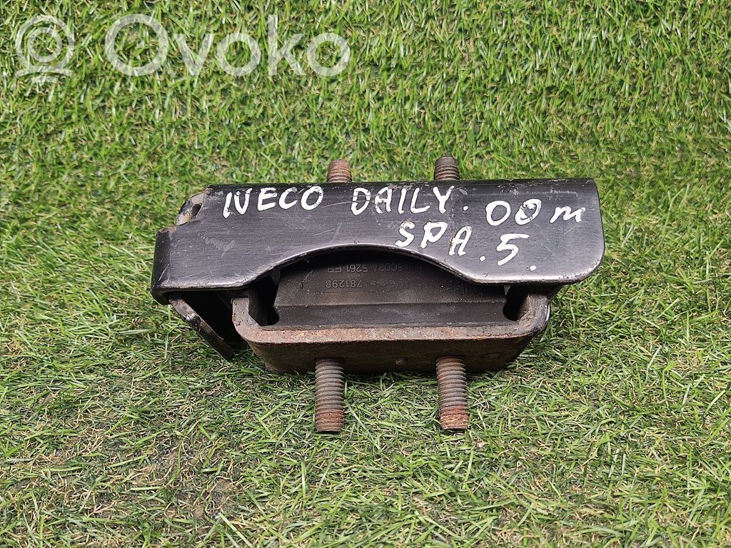 Iveco Daily 35 - 40.10 Engine mount bracket 