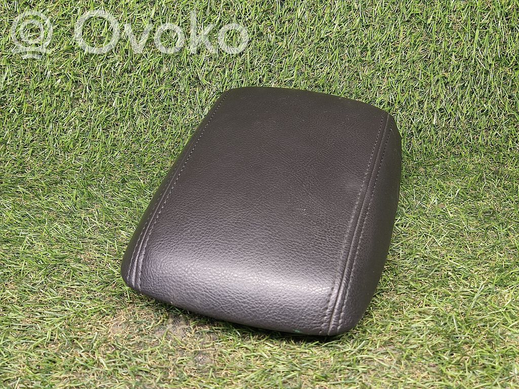 Ford Focus Armrest 