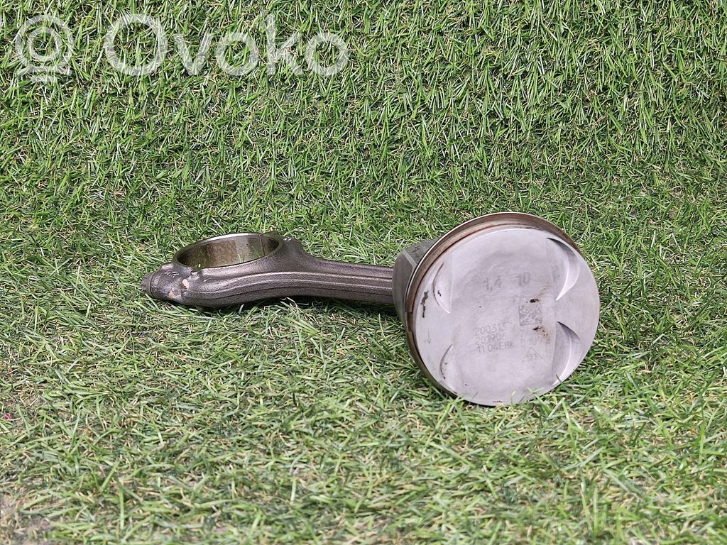 Volkswagen Jetta VI Piston avec bielle 