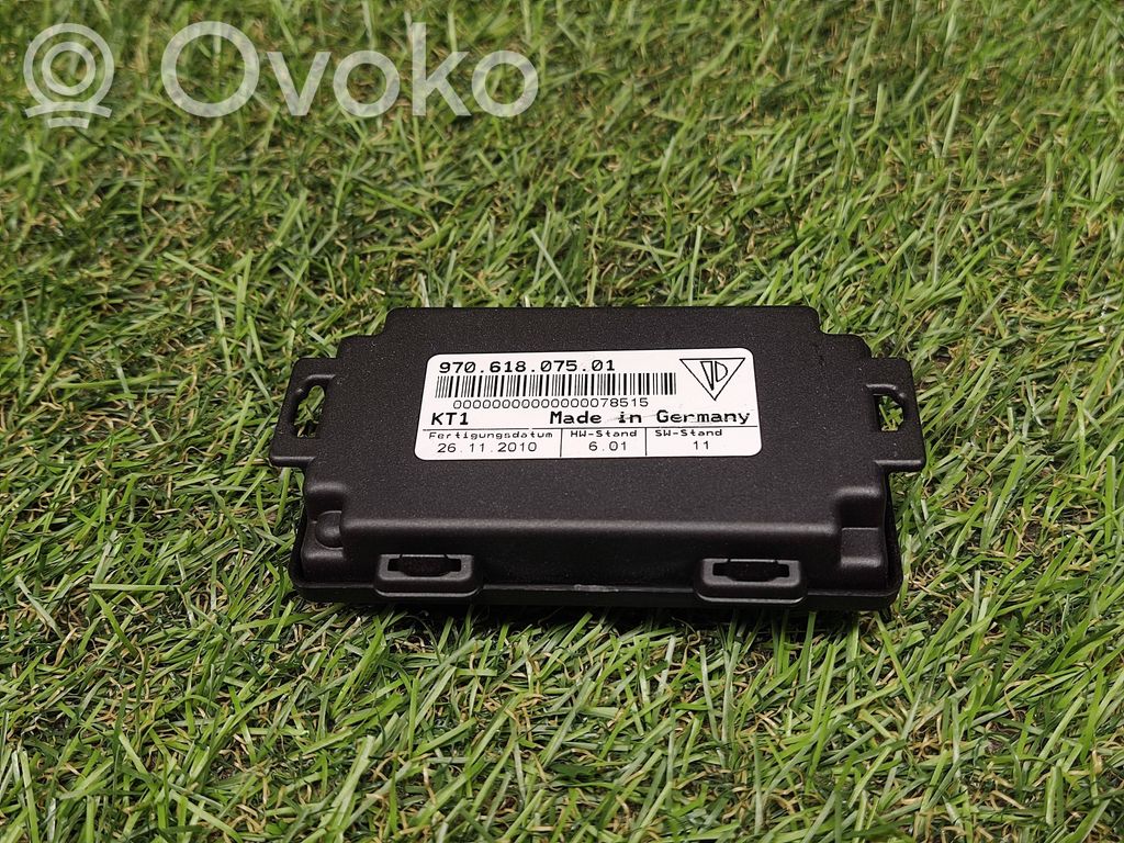 Porsche Panamera (970) Battery control module 