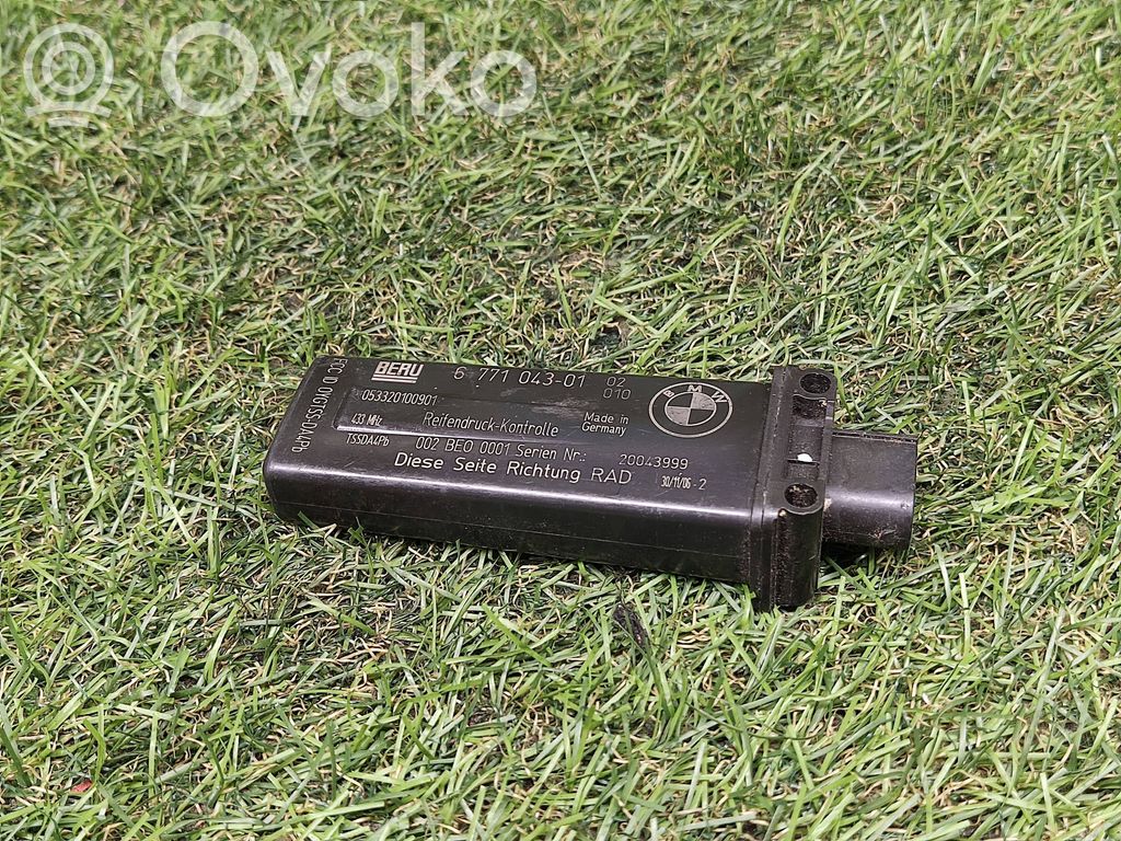 BMW X5 E53 Tire pressure sensor 