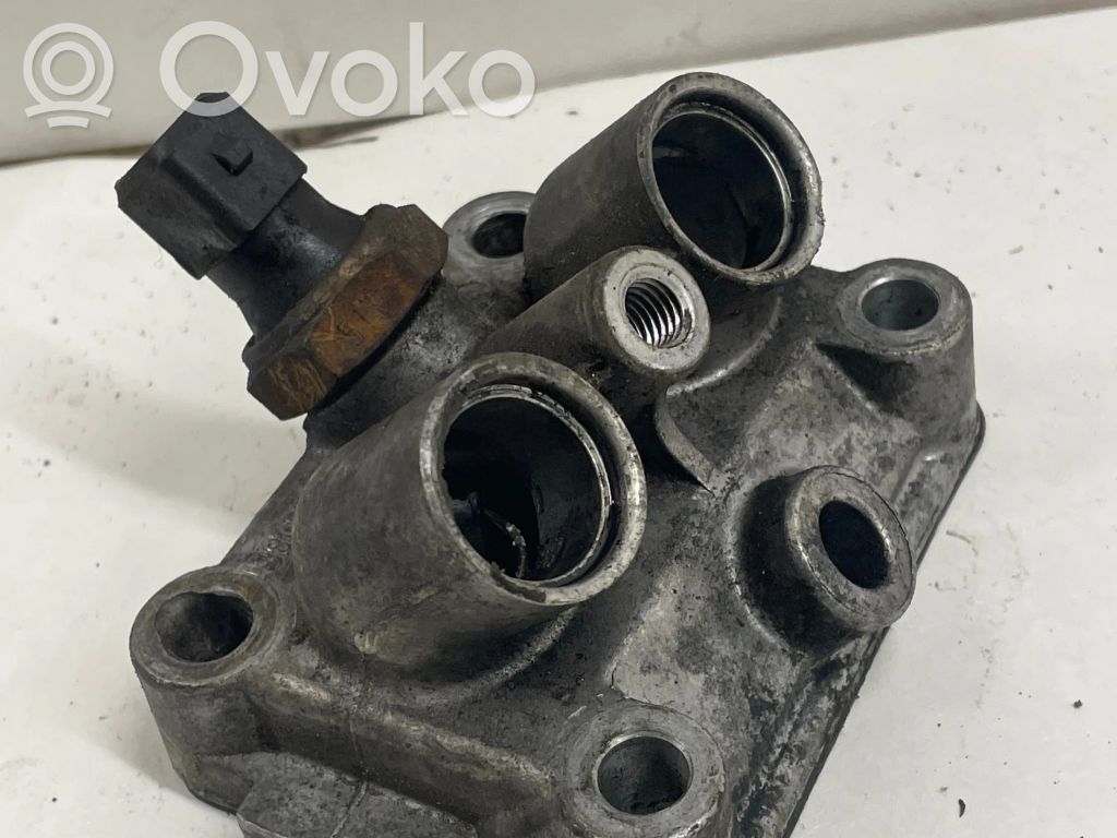 BMW 5 E34 Oil filter mounting bracket 