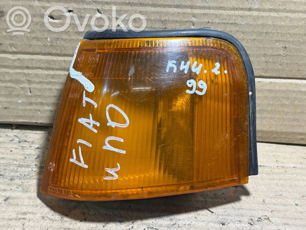 Fiat Uno Indicatore di direzione anteriore 
