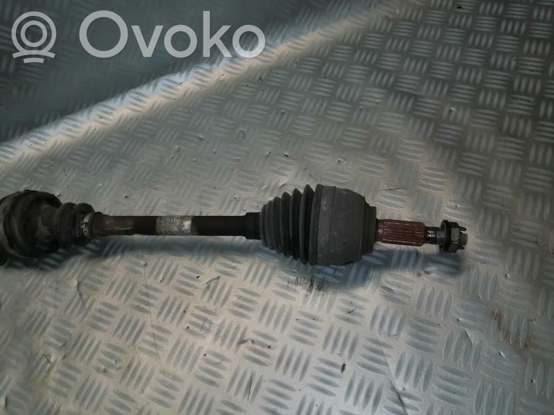 Renault Clio III Eje de transmisión delantero 