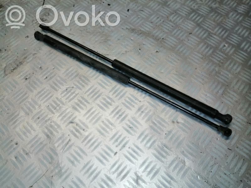 Peugeot 207 Tailgate/trunk strut/damper 