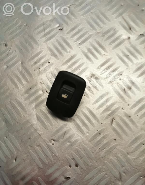 Peugeot 207 Electric window control switch 