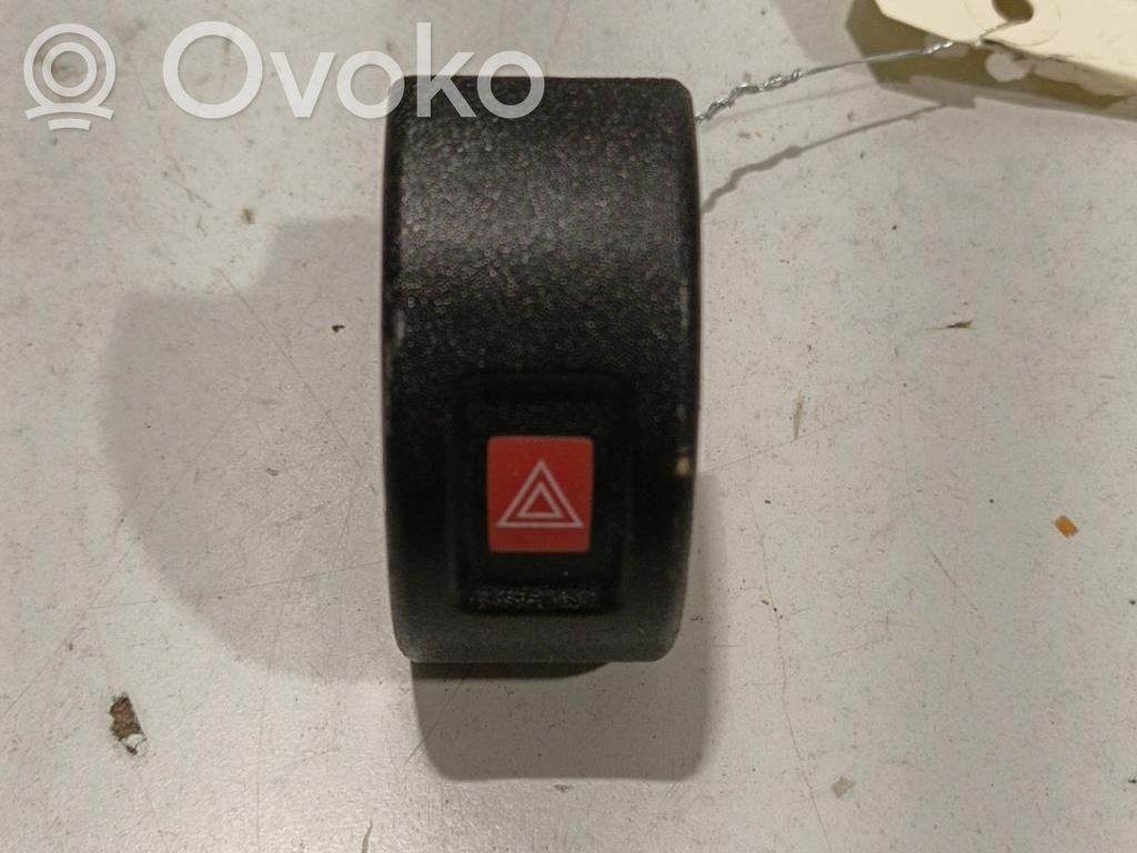 Opel Astra G Hazard light switch 