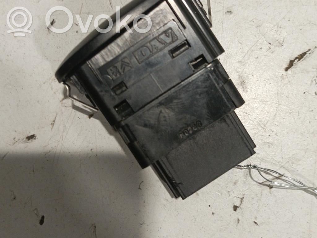 Citroen C3 Pluriel Electric window control switch 