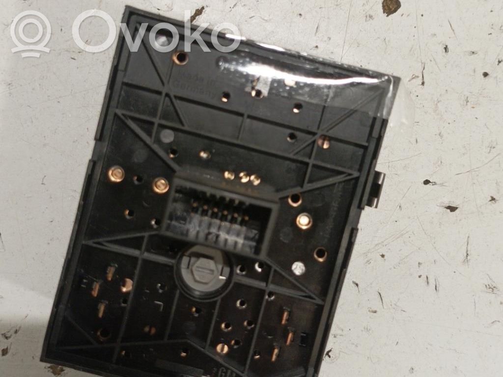 Opel Corsa C Light switch 