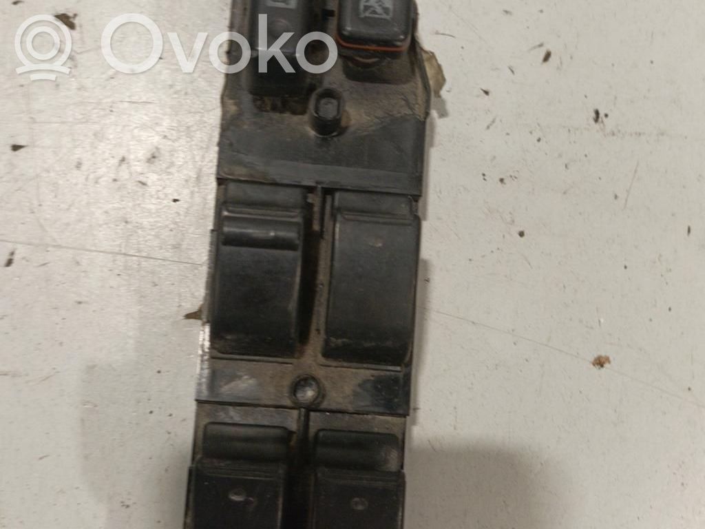Interruptor del elevalunas eléctrico   848200F030