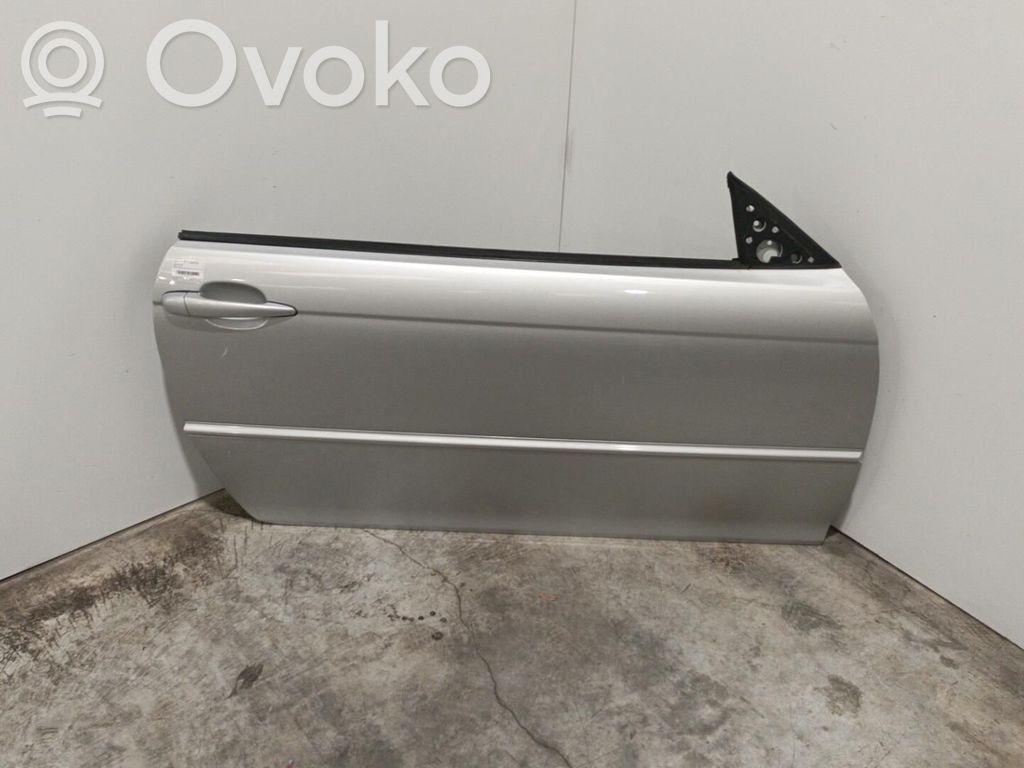 Front door   41517038092