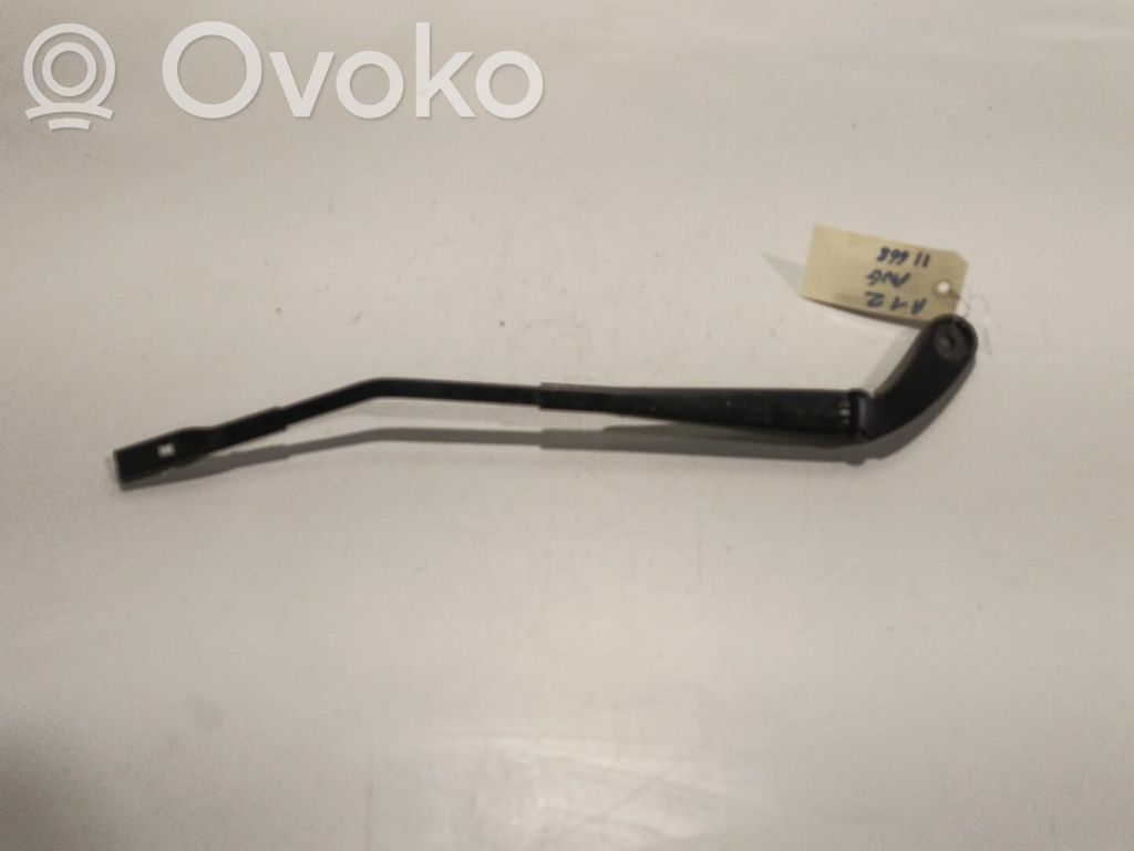 Audi A1 Wischerarm vorne 