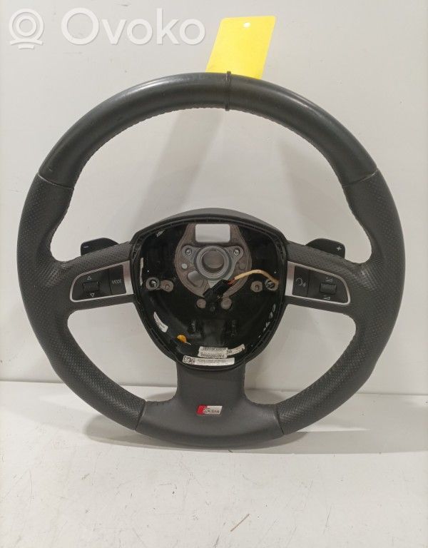 Audi A5 8T 8F Ohjauspyörä 