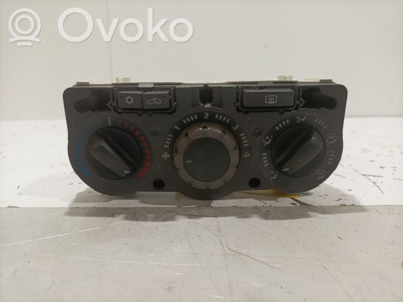 Opel Corsa D Climate control unit 
