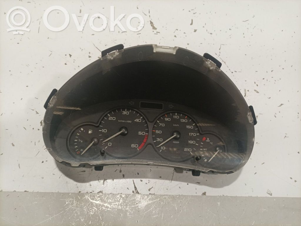 Citroen Berlingo Nopeusmittari (mittaristo) 