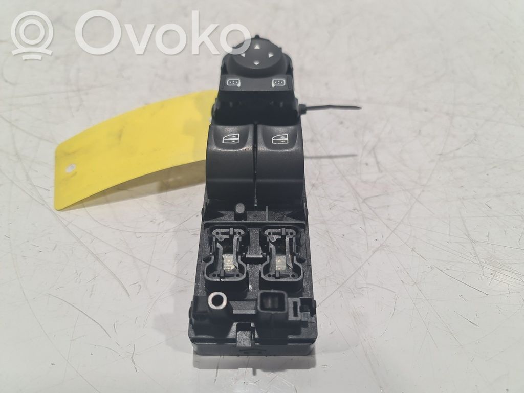 Renault Megane III Electric window control switch 