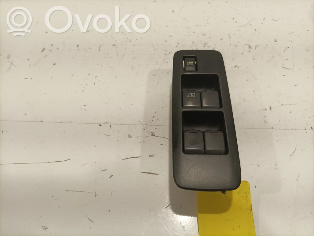 Nissan Qashqai Electric window control switch 