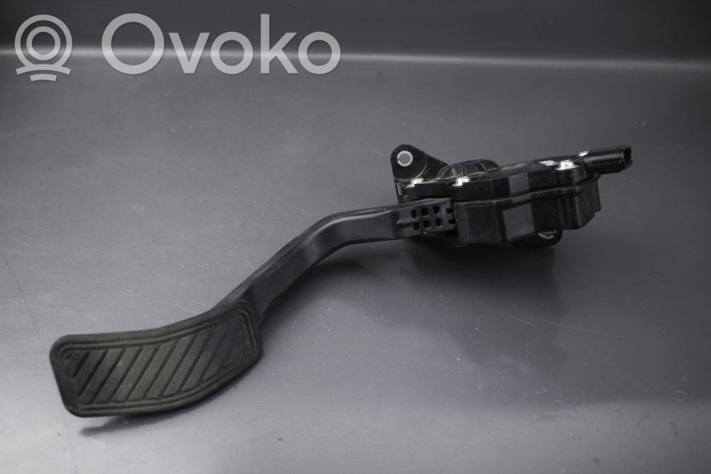 Mazda 2 Accelerator throttle pedal 
