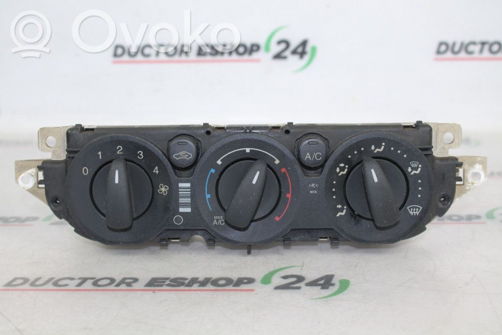 Ford C-MAX II Climate control unit 