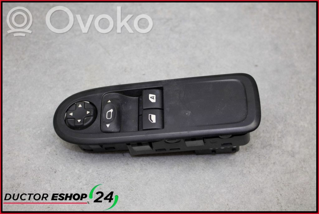 Citroen C3 Electric window control switch 