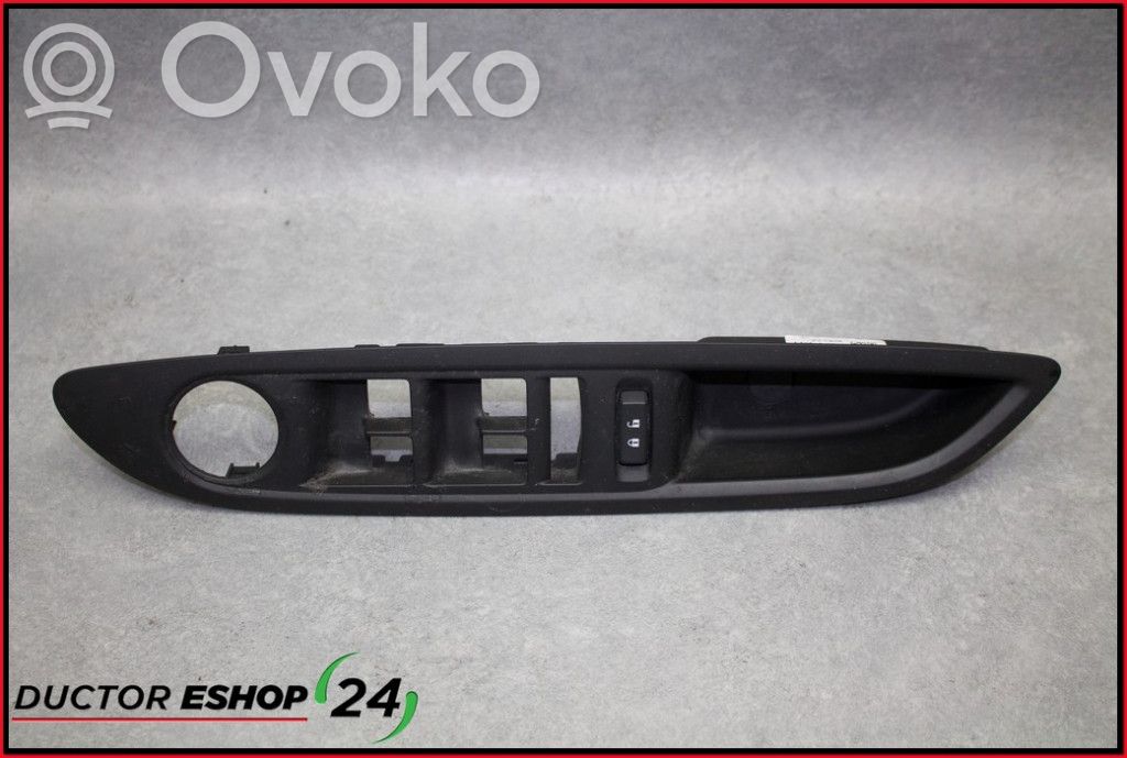 Central locking switch button   95025521600R,95025521