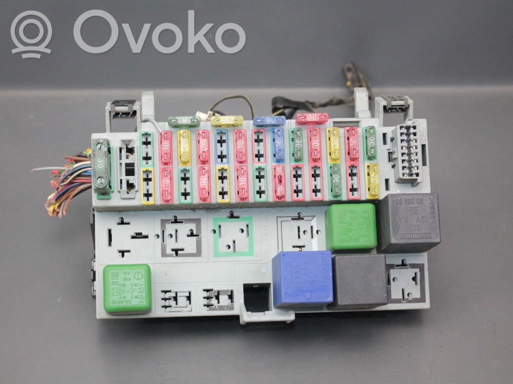 Módulo de fusible   90483952