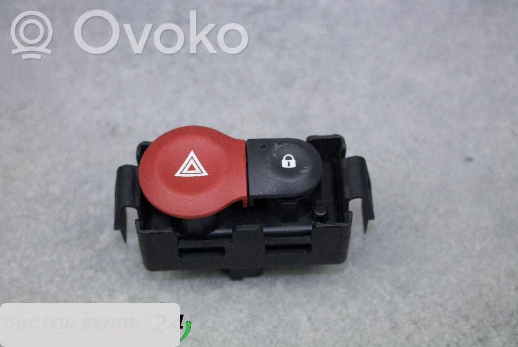 Hazard light switch   8200214896