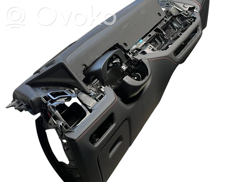 Dashboard   9633409,N562D,938863