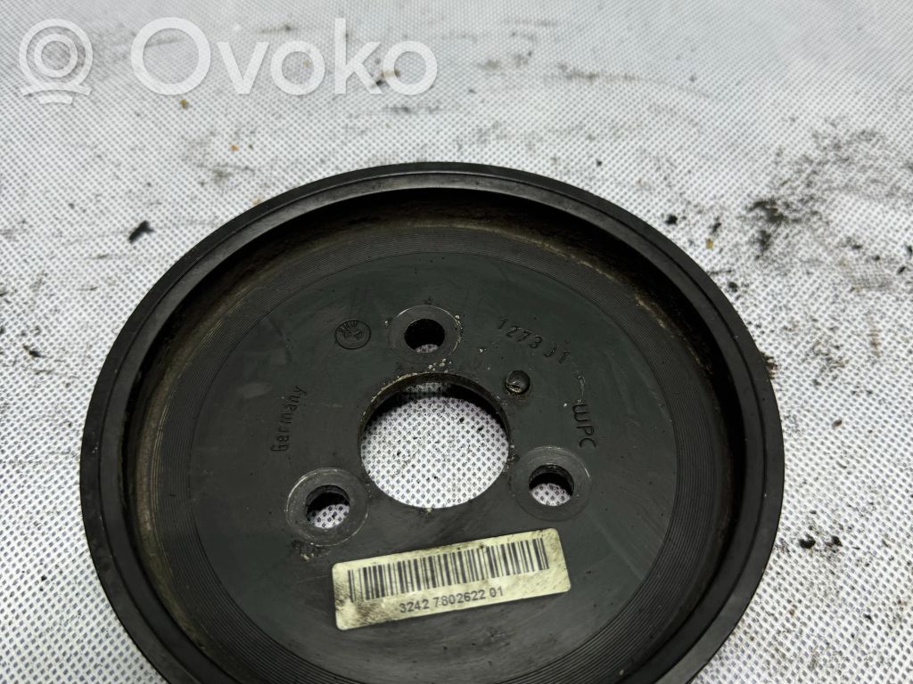 BMW 5 E60 E61 Ohjaustehostimen pumpun hihnapyörä 