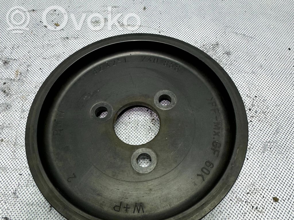 BMW 3 E36 Power steering pump pulley 