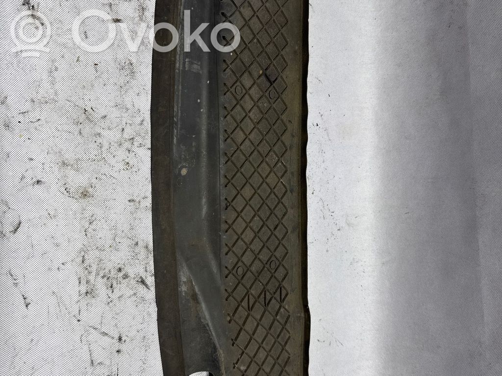 BMW 7 E65 E66 Jäähdyttimen lista 