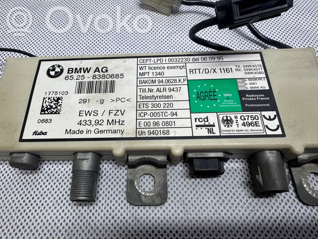 BMW 5 E39 Antenos stiprintuvas 