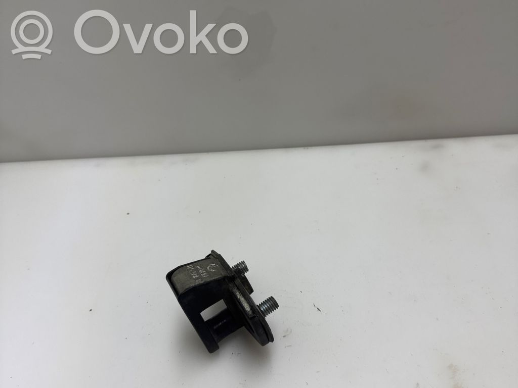 BMW 5 E34 Front door lock loop/hook striker 