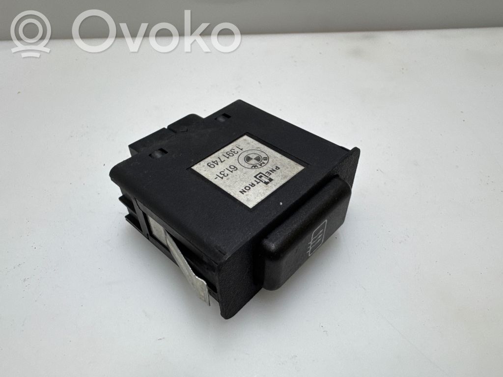 BMW 5 E34 Windscreen/window heater switch 