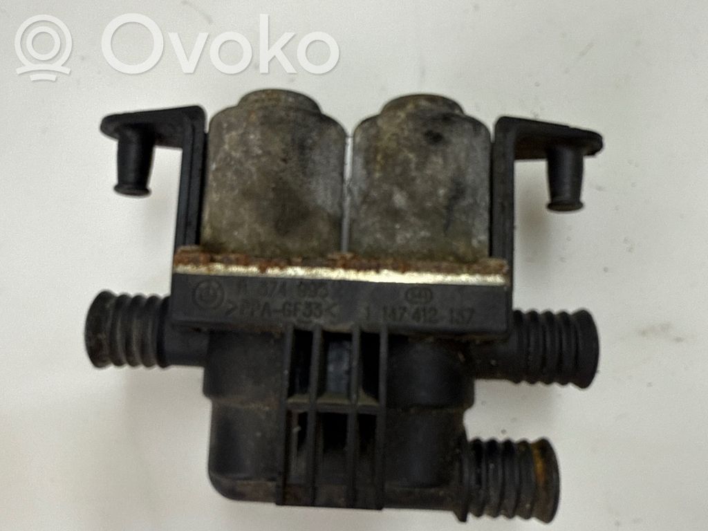 BMW 5 E39 Apsildes radiatora vārsts (-i) 