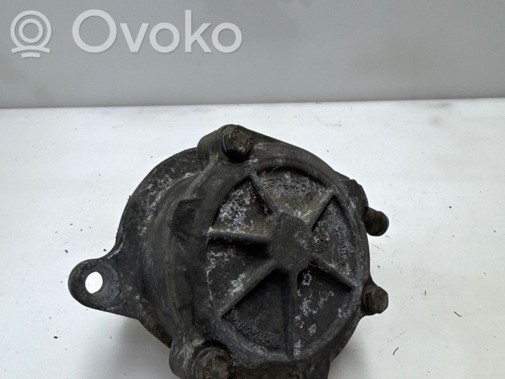 Vacuum pump   2246126
