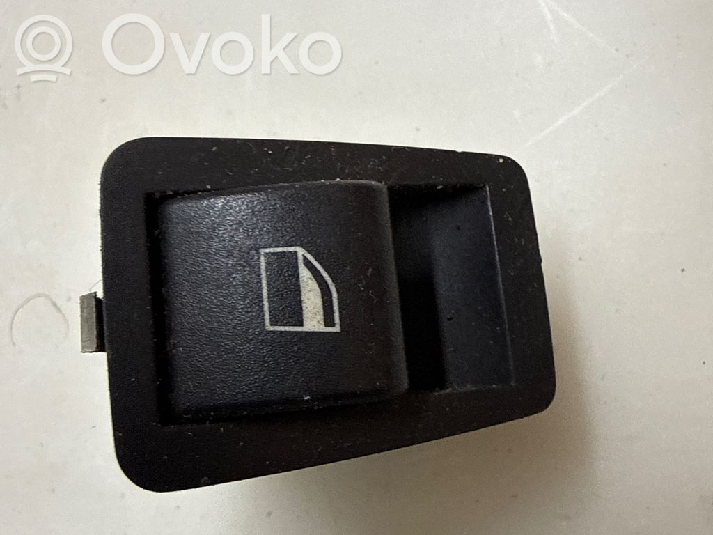 BMW 3 E46 Electric window control switch 