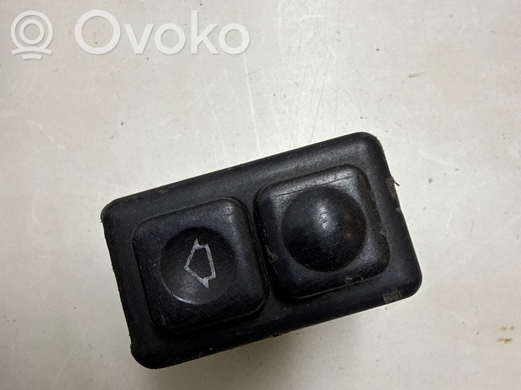 BMW 3 E30 Electric window control switch 