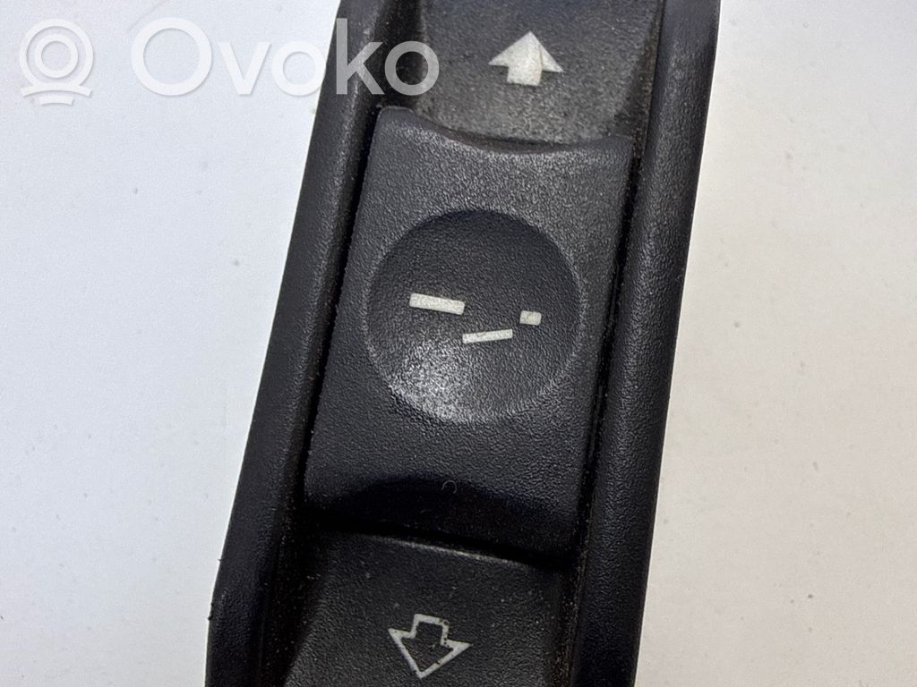 Interruptor del techo solar   6907288,03015010,6131