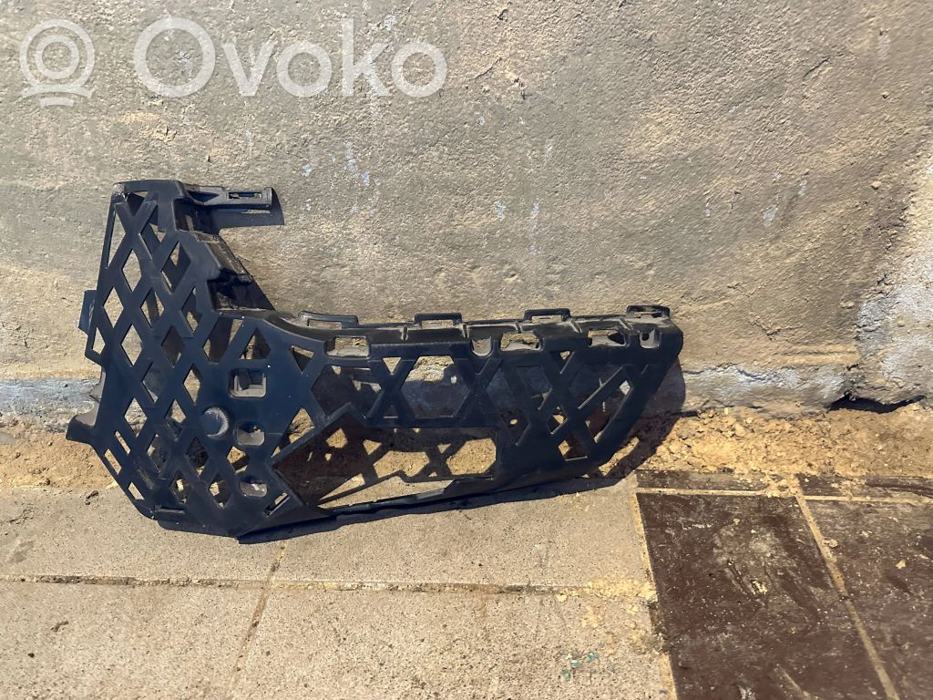 Volkswagen PASSAT B8 Front bumper support beam 