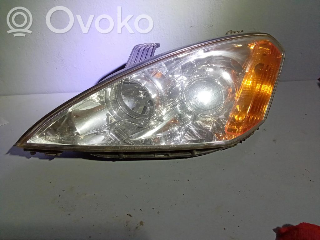 SsangYong Kyron Lampa przednia 