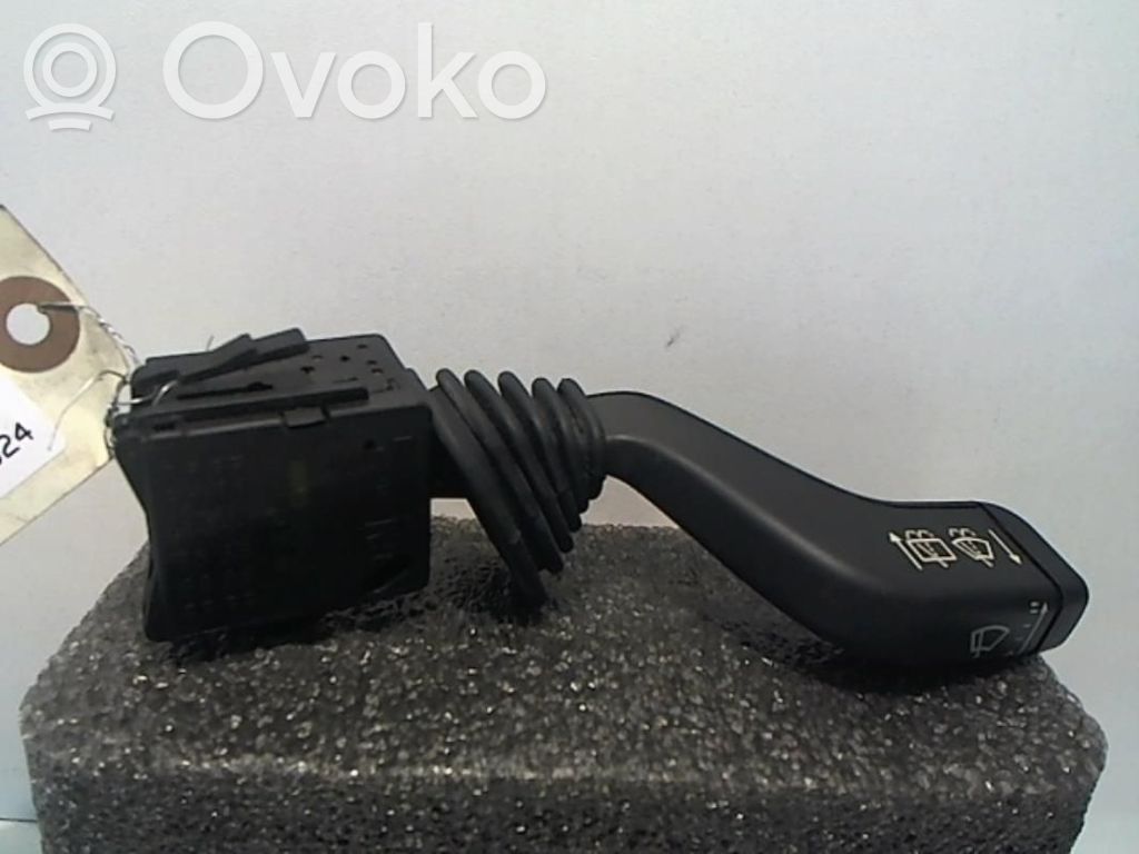 Opel Meriva A Pyyhkijän vipu 