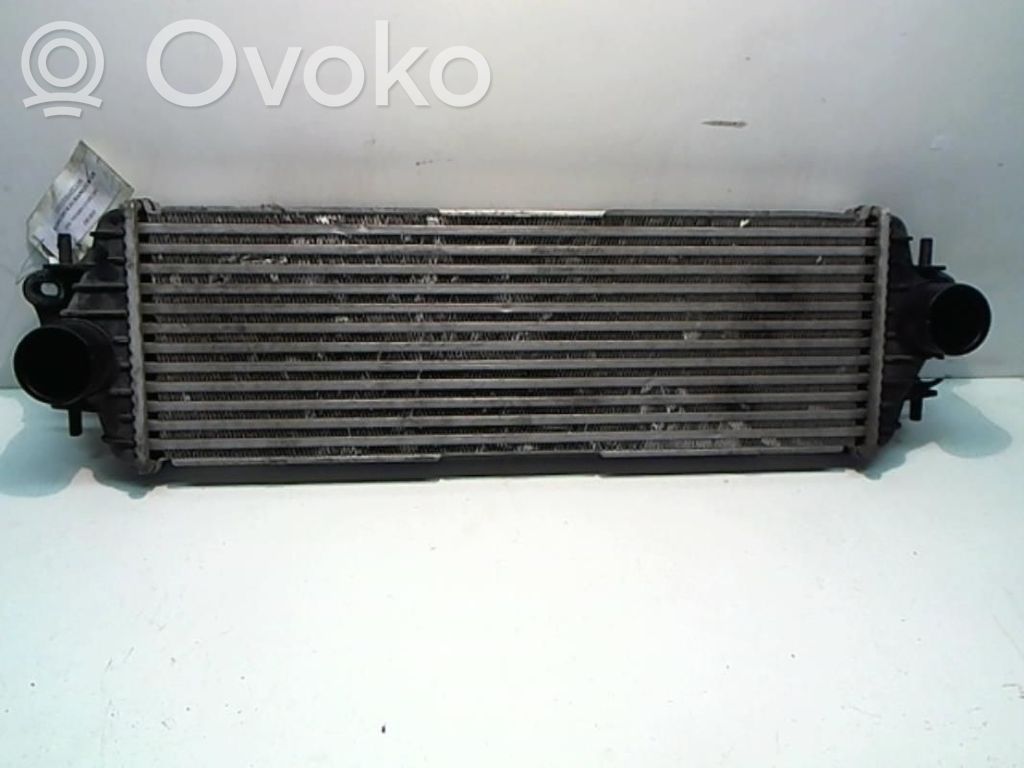 Opel Vivaro Radiatore intercooler 