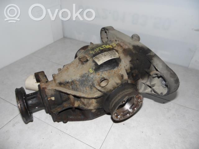 Galinis reduktorius   33101428489,BMW525PON27648