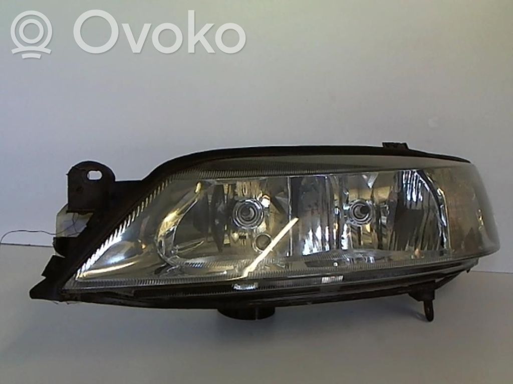 Opel Vectra B Far 
