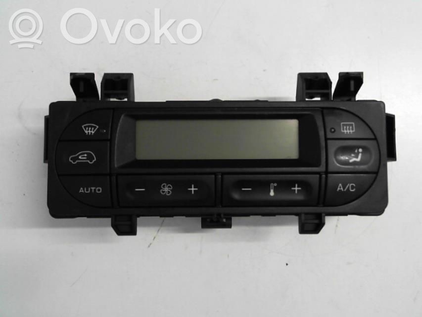 Peugeot 1007 Climate control unit 