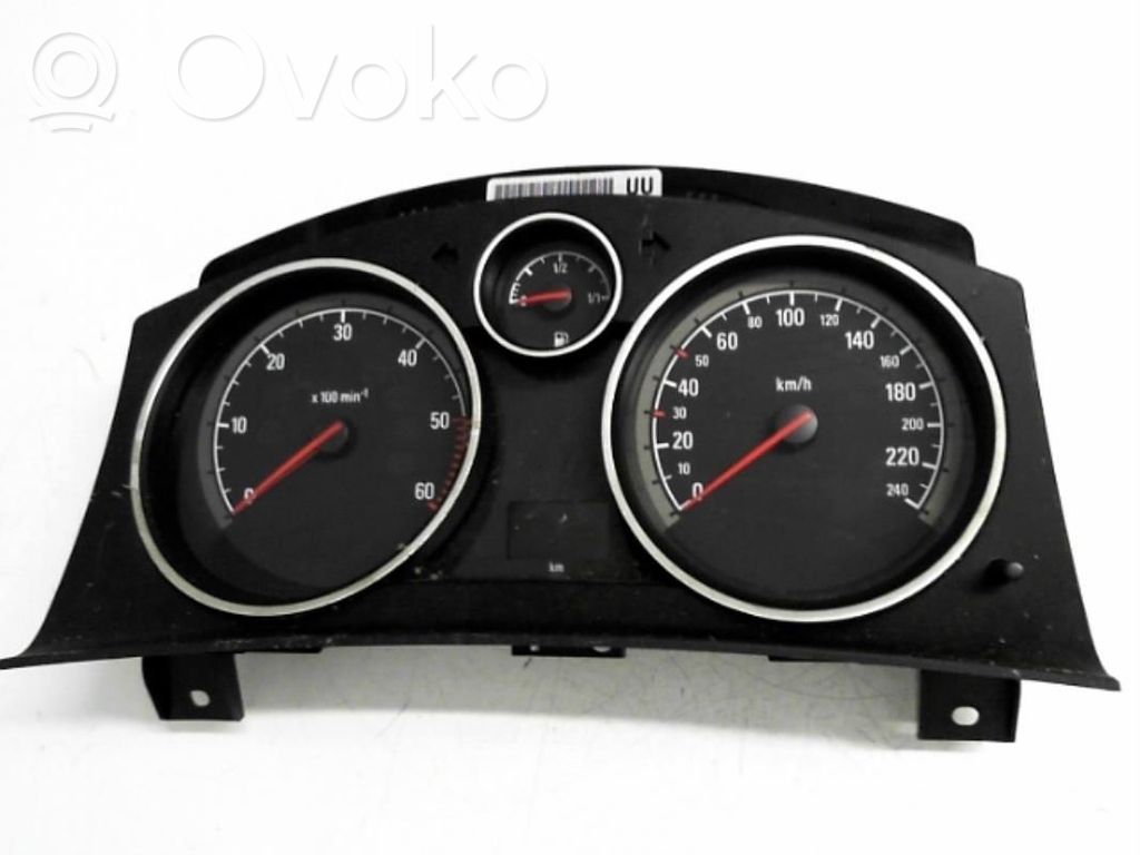 Opel Zafira B Speedometer (instrument cluster) 